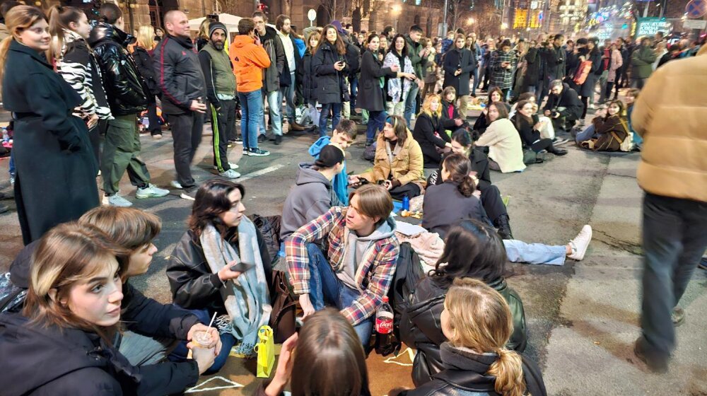 Blokada studenata i protest koalicije Srbija protiv nasilja u fotografijama (FOTO) 1