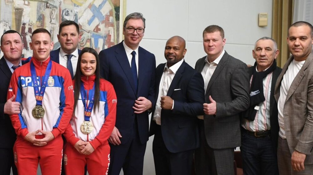 Vučić se sastao sa predsednikom Svetske bokserske federacije i najavio izgradnju Nacionalnog bokserskog trening centra 1