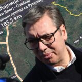 Vučić obišao radove na izgradnji brze saobraćajnice "Osmeh Vojvodine" i najavio veća ulaganja u izgradnju i održavanje puteva 4