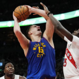 Sa Svetog Nikole kod Rajakovića u pobedu protiv Rajakovića: Jokić 400. dabl-dablom upisao i Toronto na svoju listu 2