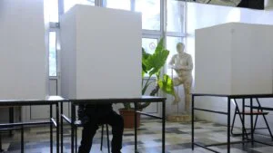 U nedelju u ponoć ističe rok za podnošenje izbornih lista za lokalne izbore 2. juna