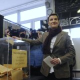 Brnabić se nada pobedi i da će građani glasati za rezultate, plan i program 5