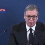Vučić se obratio povodom protesta: Siledžije i izgrednici će biti uhapšeni 14