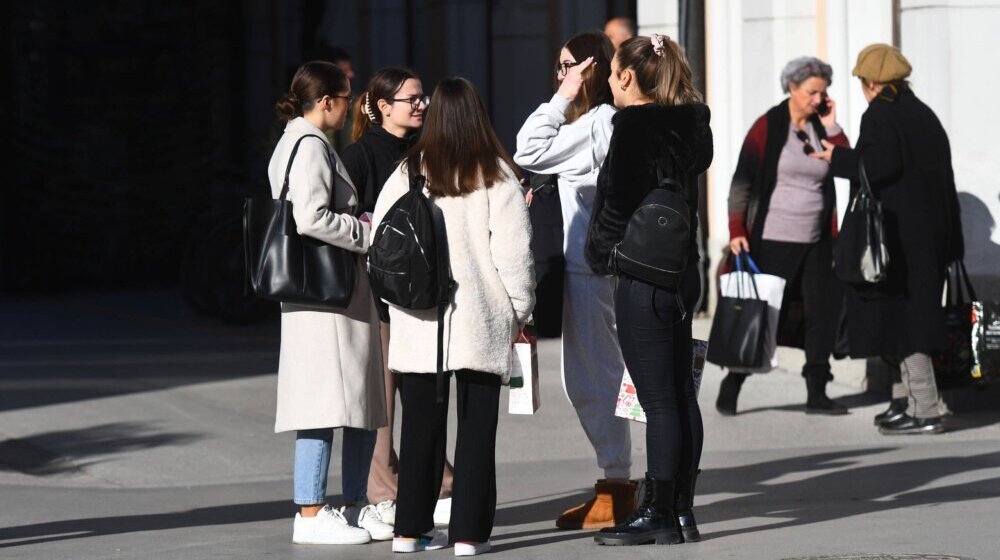 Danas sunčano i natprosečno toplo vreme 1