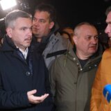 Jovanović i Milivojević ispred RIK-a: Dosta je reči, od večeras će ova zgrada biti slobodna 7