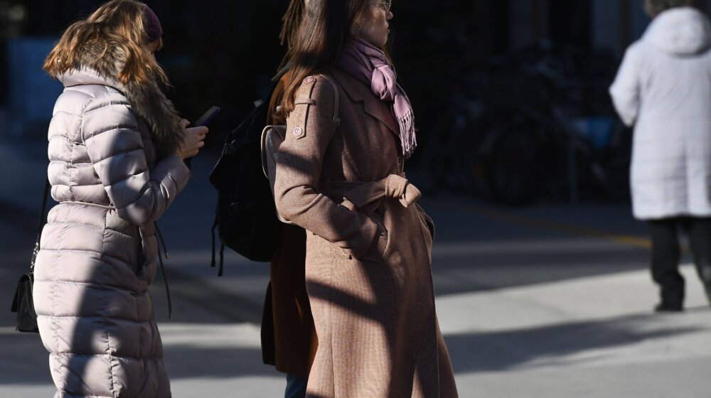 U Srbiji danas umereno oblačno, toplo i vetrovito vreme 1