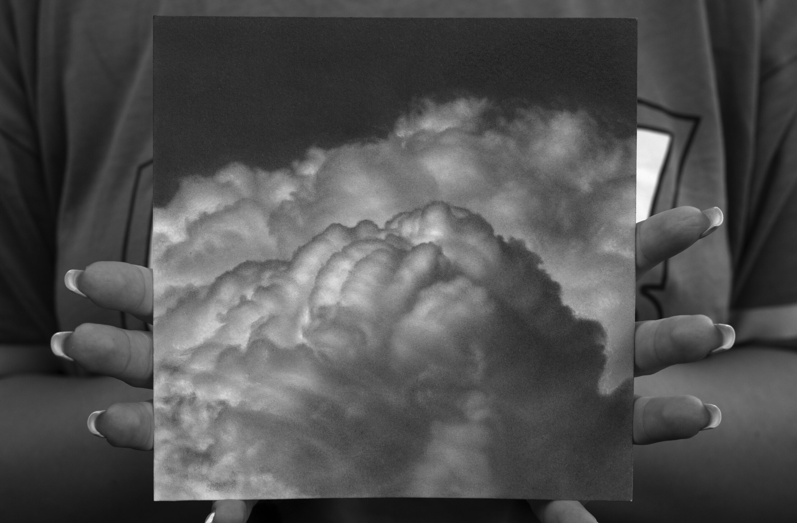 "Bez naziva": Hiperrealistički crteži Mladena Mićića kao odavanje počasti malom čoveku 4 Mladen Mićić