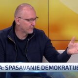 Priveden kolumnista Peščanika Dejan Ilić, određeno mu zadržavanje do 48 sati 4