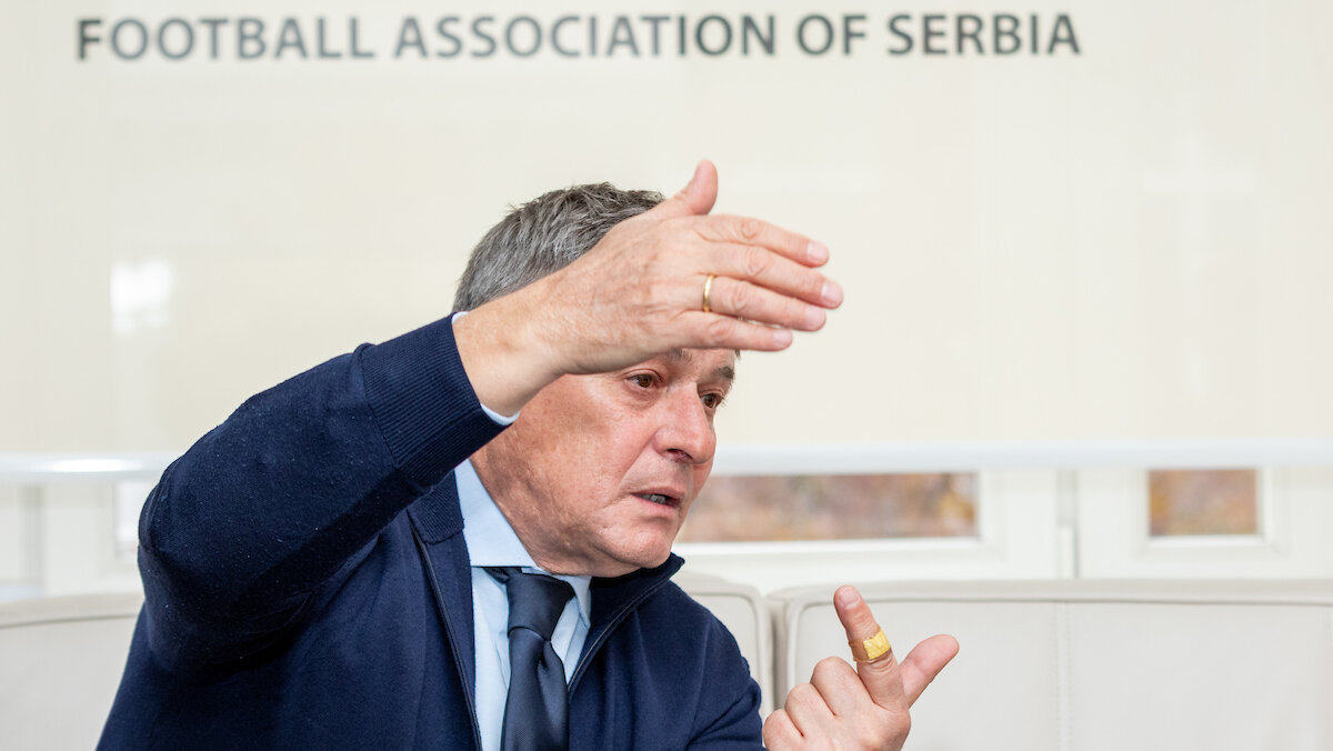 Da li Dragan Stojković treba da vodi reprezentaciju i 2026: Sagovornici Danasa saglasni da je Piksi nagrađen novim ugovorom za stare zasluge 2