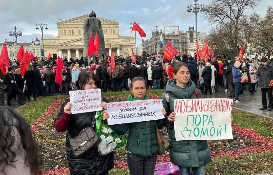 Novi problem za Putina: Ruski predsednik bori se s besom supruga vojnika 1