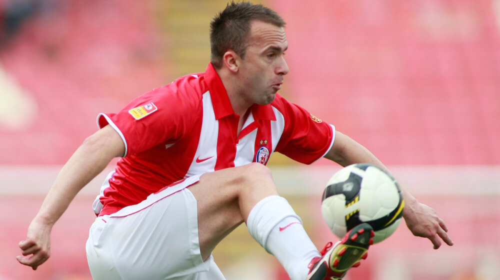 Koromana zasvrbeli prsti: Sramota da Piksi uzme tolike pare u zemlji u kojoj se klupski fudbal gasi 1