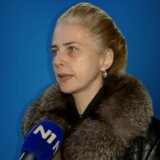 Profesorka filozofije koja sme da kaže ono o čemu se mnogi boje i ćutati: Ko je Danijela Grujić iz Novog Sada koja je počela štrajk glađu? 4