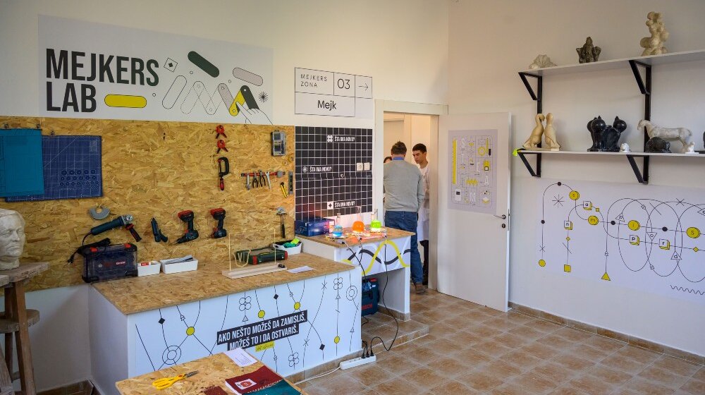 Šesta beogradska gimnazija dobila svoj Mejkers lab 1