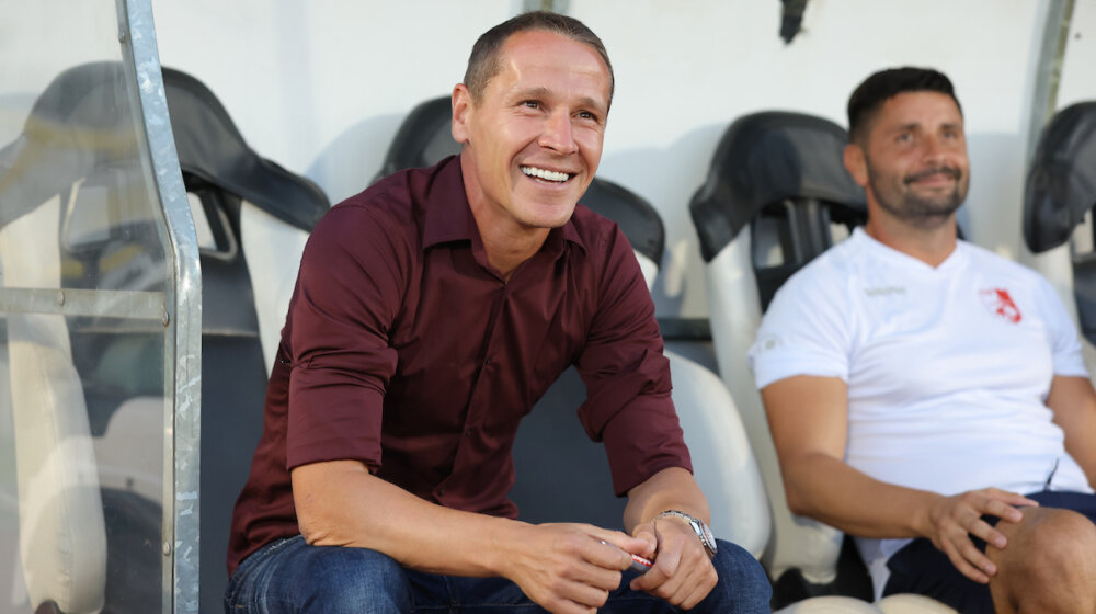 Južnjačka duhovitost - da li je priča o novoj promeni na klupi Nišlija vic ili istina? 1