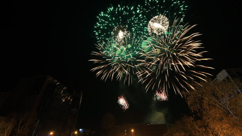 Kragujevčani u Novu godinu ulaze sa YU grupom i vatrometom 1