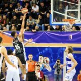 Partizan u Baru trijumfalno završio 2023. godinu, "drugopozivci" matirali Mornar, prosečan debi Smita 1