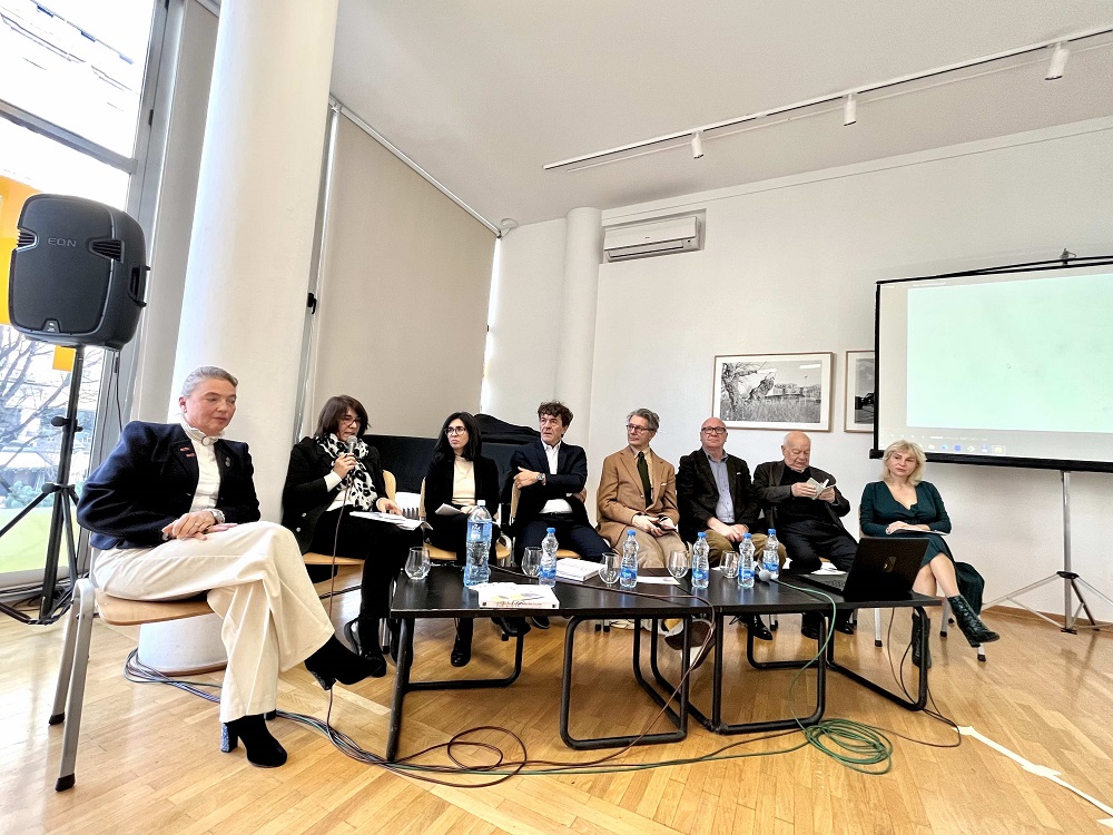 Predstavljena izložba „Nove tendencije ’60“ i članovi Naučnog saveta Fondacije Mira Brtka 2 Predstavljena izložba „Nove tendencije ’60“ i članovi Naučnog saveta Fondacije Mira Brtka 1