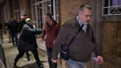 Skup „Srbija protiv nasilja“obeležili brojni incidenti, napad na direktora RZS, početak štrajka glađu Tepić i Aleksića (VIDEO, FOTO) 16