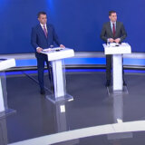 Debata o spoljnoj politici: Opozicija smatra da je nema, vlast da je jedina suverena u Evropi 8
