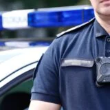 Saobraćajna policija zaustavila maloletnika zbog brze vožnje, otac na suvozačevom mestu 7