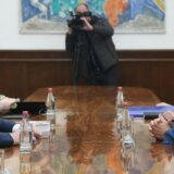 Vučić sa ruskim ambasadorom o neredima u Beogradu 8