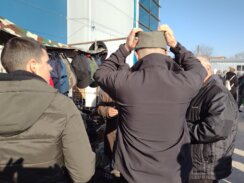 Vavedenjski vasar Kragujevac 11 Od Putina do termo gaća sa sigurnosnom kamerom: Reporter Danasa na Vavedenjskom vašaru u Kragujevcu (FOTO) 11