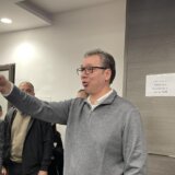 Kako je Vučić svoj interes pomešao sa državnim? 6