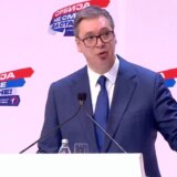 Aleksandar Vučić stigao u izborni štab SNS (VIDEO) 5