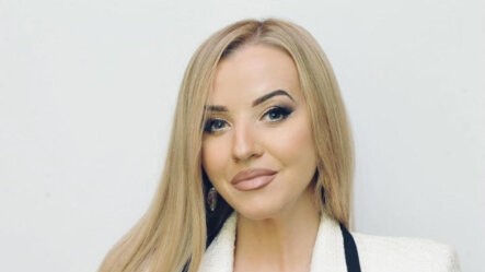 Selma Kučević na čelu SDA Sandžaka u Tutinu 1