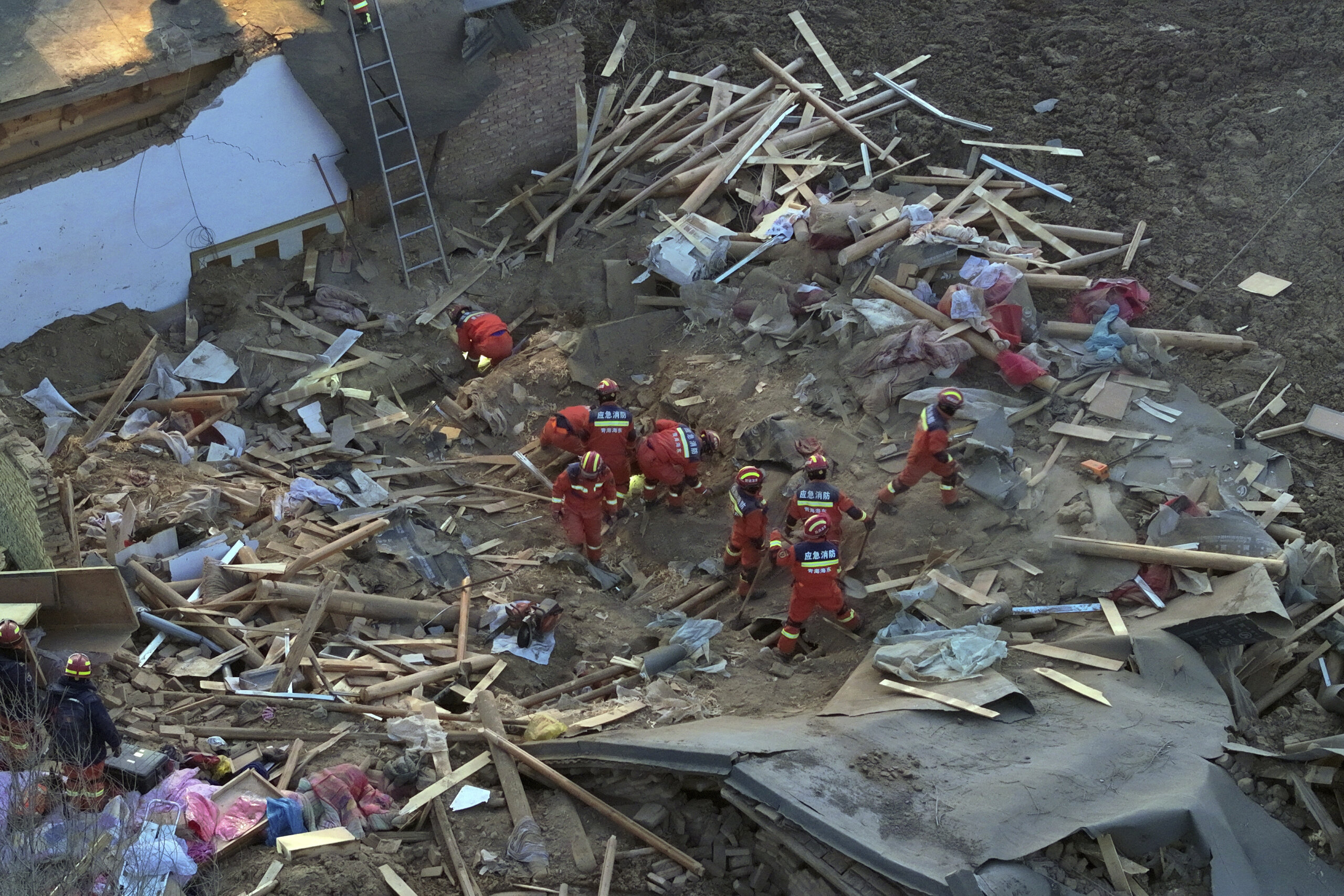 U zemljotresu u Kini više od 100 poginulih 2