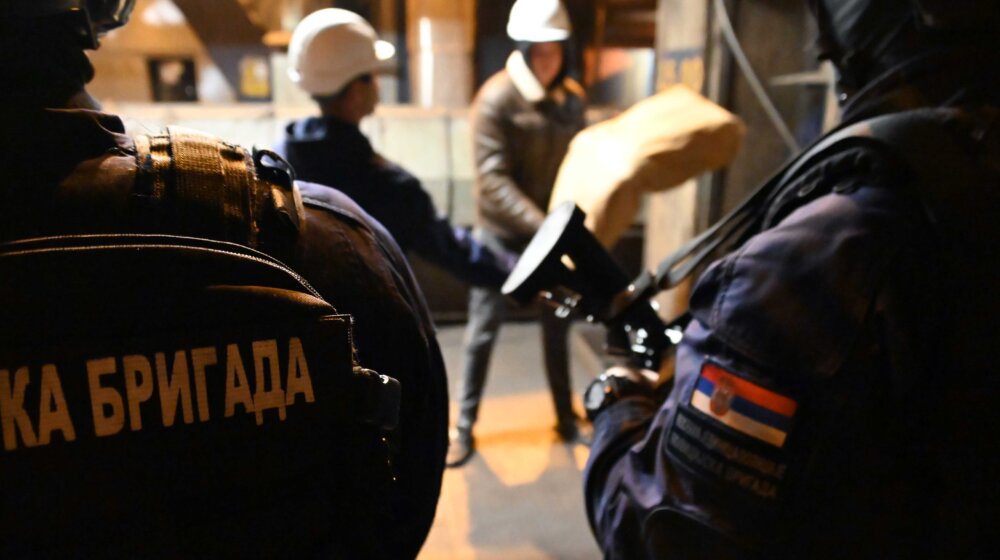Policija u Obrenovcu spalila više od tone narkotika (FOTO) 1