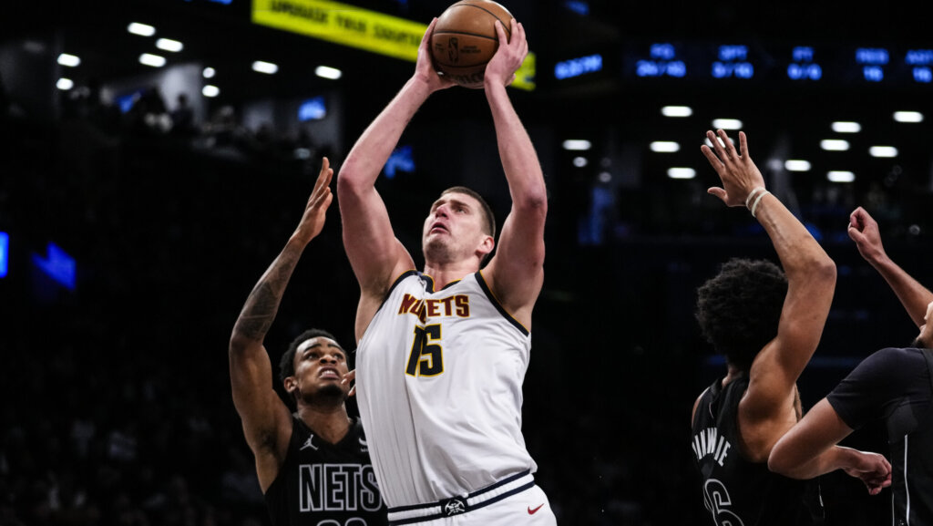 Free throws pulled Denver to victory in Brooklyn, Jokic and Mari