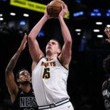 Slobodna bacanja izvukla Denver do pobede u Bruklinu, Jokić i Mari dali pola 1