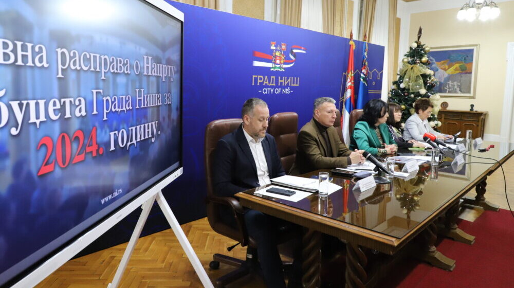 "Deca se igraju sa peskom, a naša vlast sa novcem građana": Javna rasprava o budžetu grada Niša održana po ustaljenoj praksi 1
