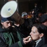 Još dva poslanika počinju štrajk glađu od subote (VIDEO) 3