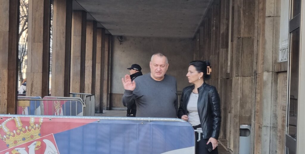 Marinika Tepić i Miroslav Aleksić - prvi dan štrajka glađu 2 Marinika Tepić i Miroslav Aleksić - prvi dan štrajka glađu 2