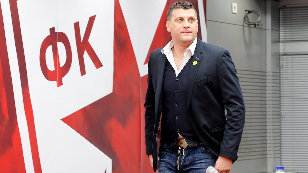 Trener koji po delima u Zvezdi i povratku u nju podseća na Slavoljuba Muslina: Ko je Vladan Milojević - siguran loz Zvezdana Terzića? 2