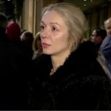 Jelena Milošević (SSP): Umesto slika, dajte porodilištu u Nišu posteljinu i spavaćice 10