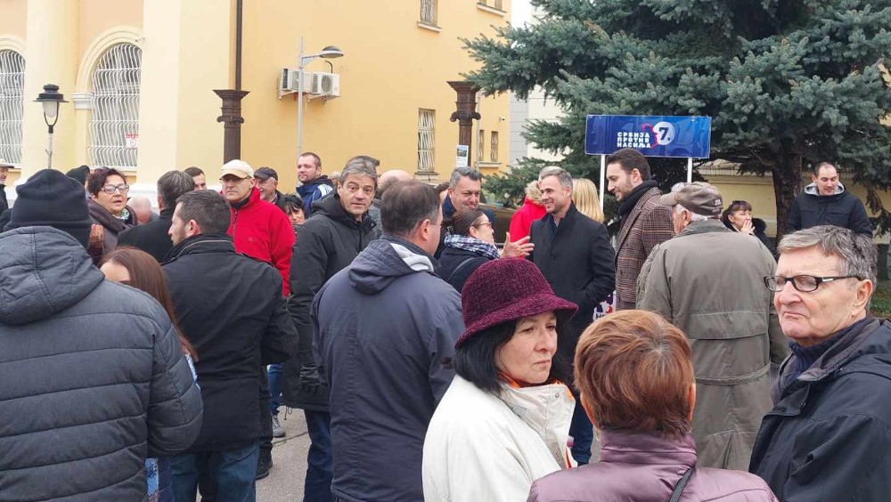 “Građani su svojim glasovima dva puta pobedili SNS, ali su dva puta bili obmanuti od određenih političara”: Pavle Grbović posetio Zaječar 2