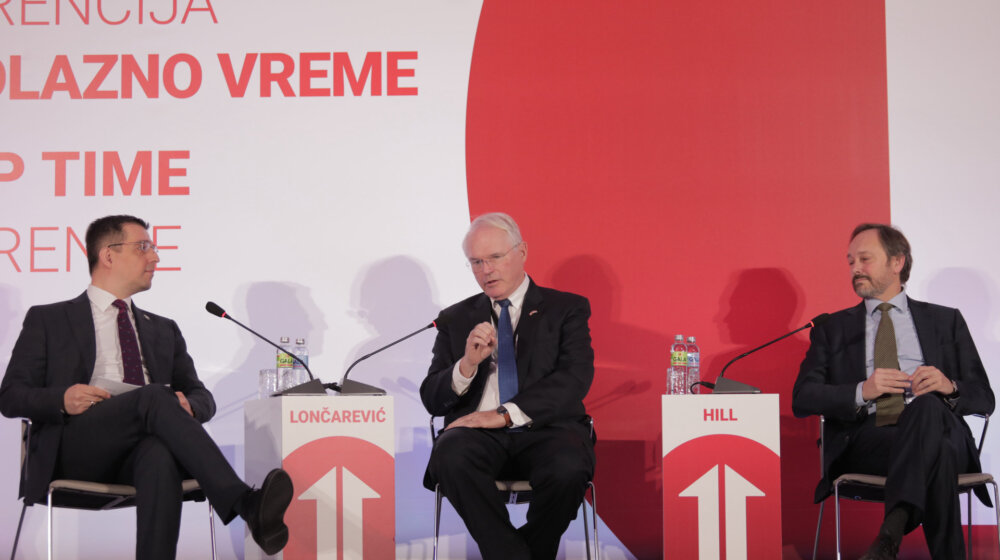 Inflacija, korupcija, kupovna moć, ali i umereno zadovoljstvo poslovnom klimom: Američka privredna komora (Amcham) u Srbiji predstavile rezultate poslovanja 1