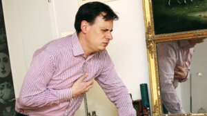 Godišnje od kardiovaskularnih bolesti u Srbiji umre 47.000 ljudi - 132 osobe dnevno, saopšteno je danas na konferenciji udruženja "Moja druga šansa" i Foruma Pacijenata Srbije povodom Svetskog dana srca.