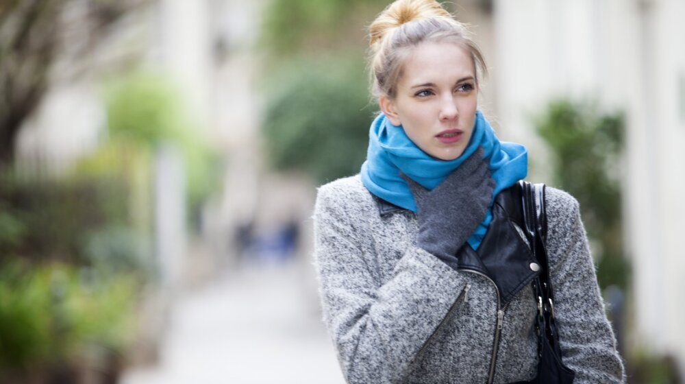 Bol u grlu: Probajte ovaj neobičan trik, sve što vam treba jeste kockica leda 1