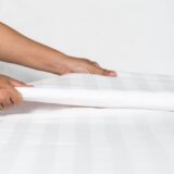 Na kojoj temperaturi treba da peremo posteljinu kako bismo se rešili bakterija - nije 90 stepeni 4