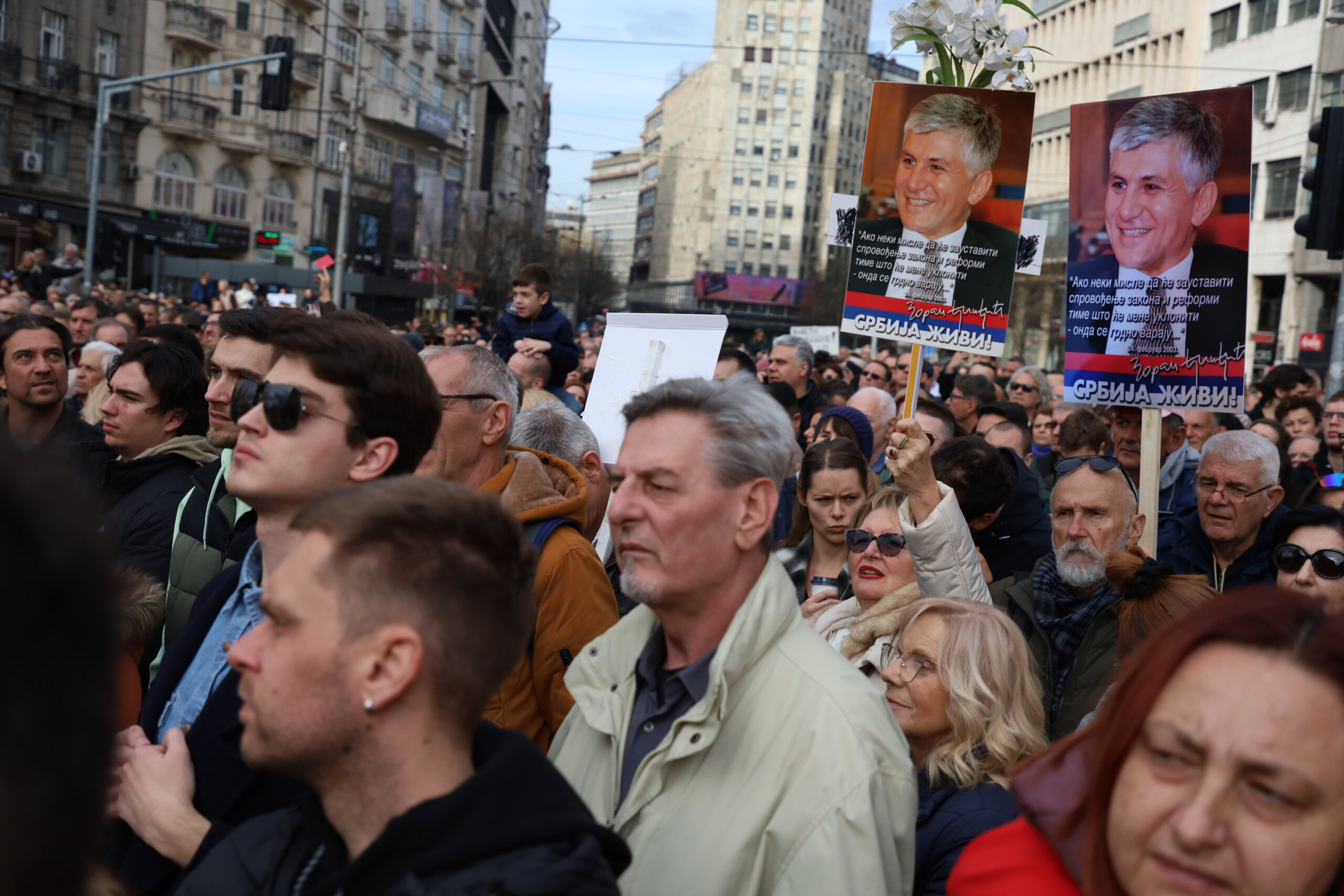 Protest ProGlasa "Ne pristajemo" kod Terazijske česme u fotografijama (FOTO) 27 Protest ProGlasa "Ne pristajemo" kod Terazijske česme u fotografijama (FOTO) 28
