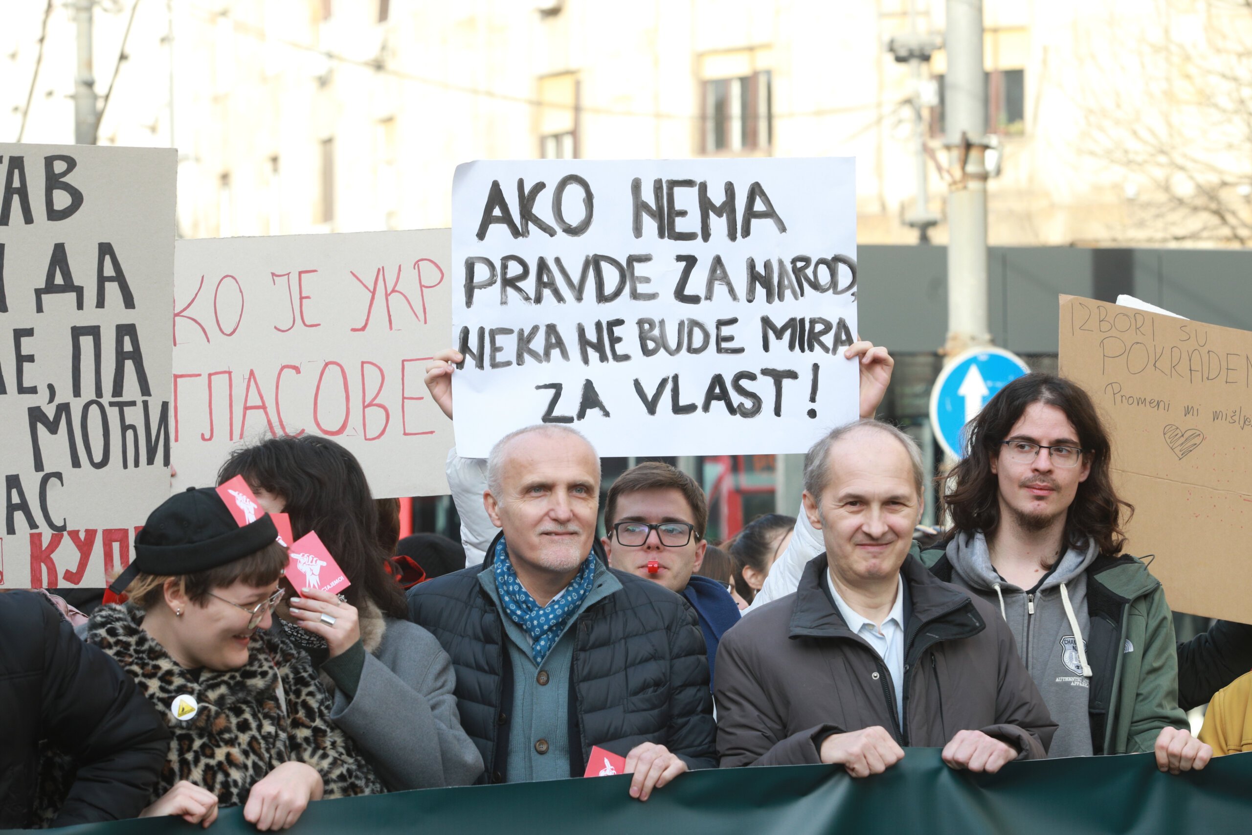 Protest ProGlasa "Ne pristajemo" kod Terazijske česme u fotografijama (FOTO) 16