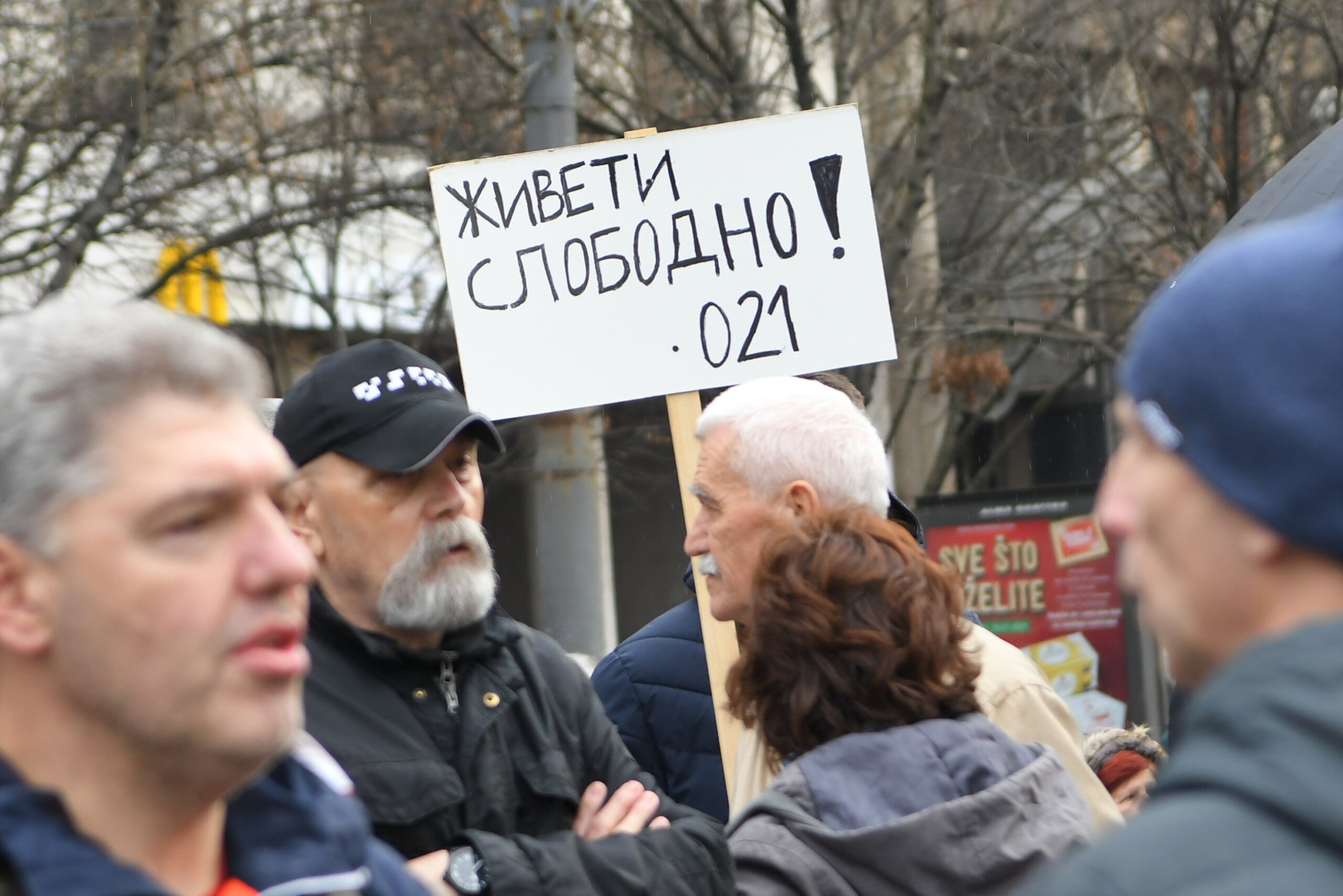 Protest ProGlasa "Ne pristajemo" kod Terazijske česme u fotografijama (FOTO) 42