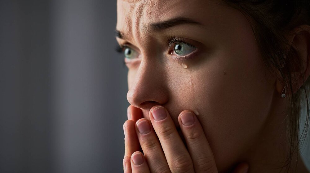 naučnici otkrili da suze smanjuju agresivnost muškaraca