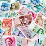 U opticaju i dalje 12,2 milijarde nemačkih maraka 6