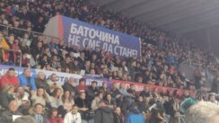 sns srbija ne sme da stane miting kragujevac Završni skup Vučićeve liste u Kragujevcu: Špalir aktivistkinja, Vučićev naklon i najjači aplauz za Nikolića (FOTO) 17