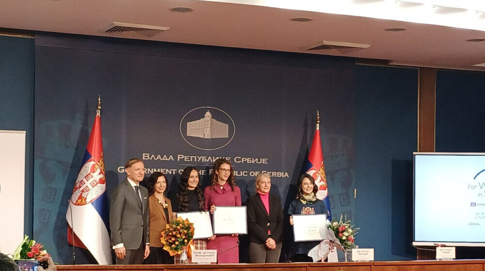 Dodeljene stipendije mladim naučnicama 1